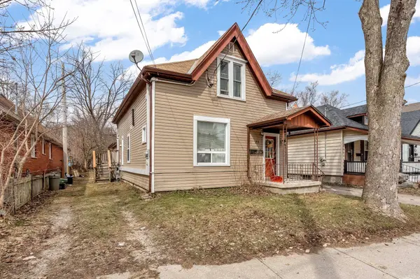 23 Saunby ST, London North, ON N6G 1A2