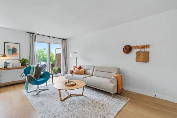 1830 Dumont ST #202, London East, ON N5W 2S1