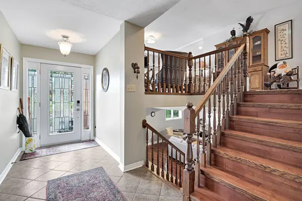 1620 Farmbrook RD, London East, ON N5W 5V9