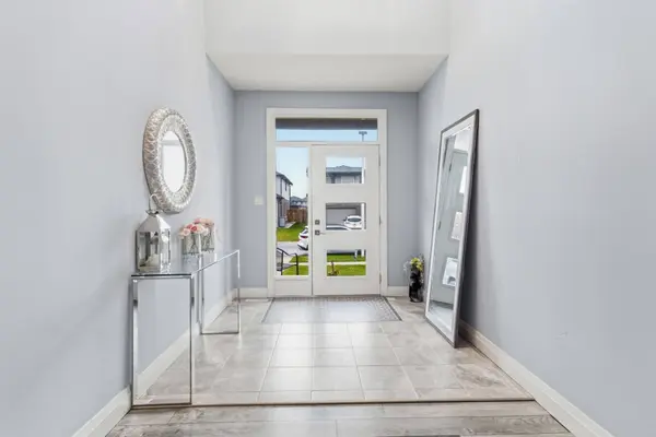 1312 Sandbar ST, London North, ON N6H 5J9