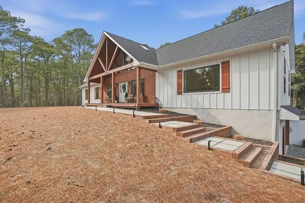 2093 Bay Dunes Chase, Cape Charles, VA 23310