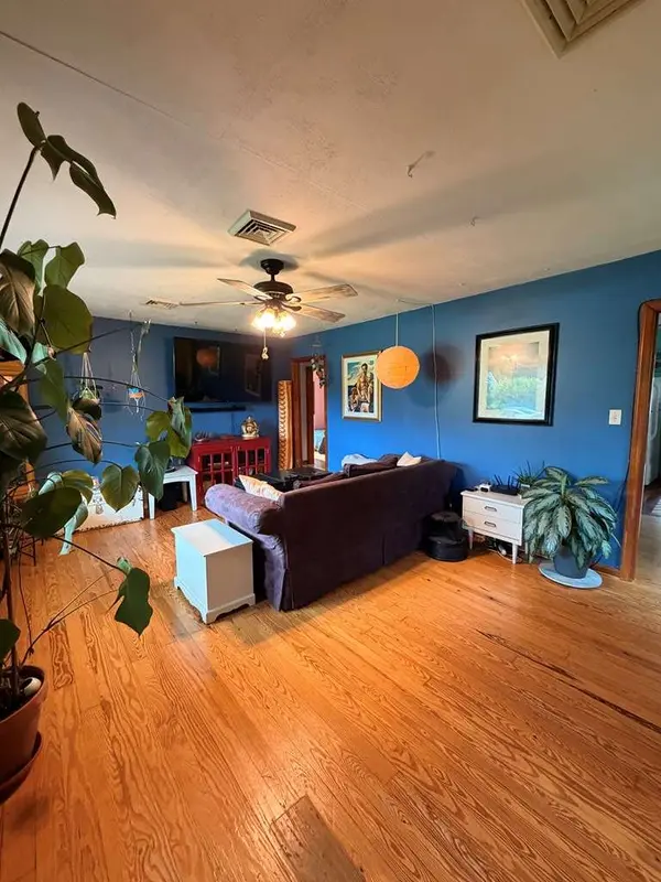 4132 Stoakley Rd, Cape Charles, VA 23310
