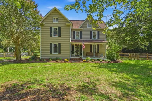 21097 North Bayside Road