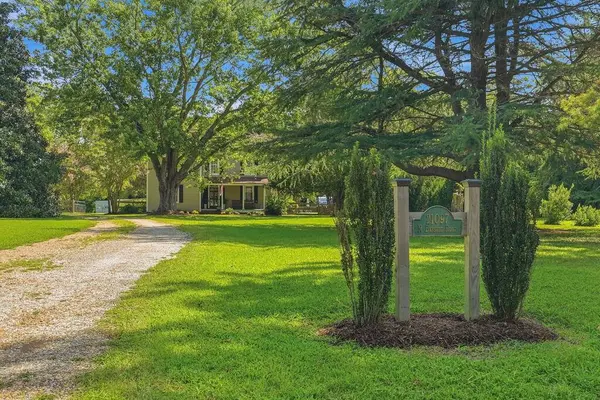 21097 North Bayside Road, Cape Charles, VA 23310
