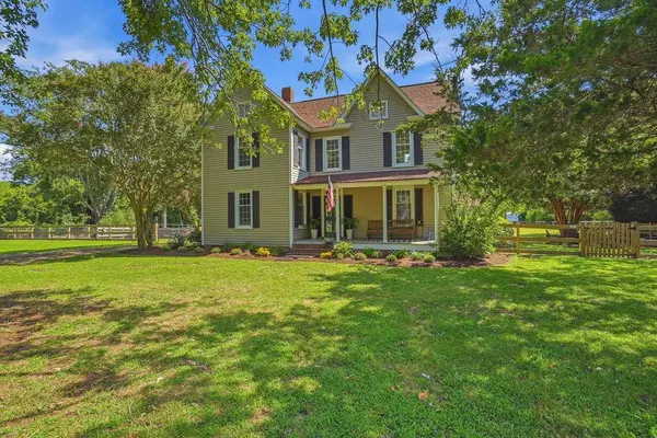 21097 North Bayside Road, Cape Charles, VA 23310