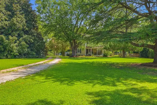 21097 North Bayside Road, Cape Charles, VA 23310