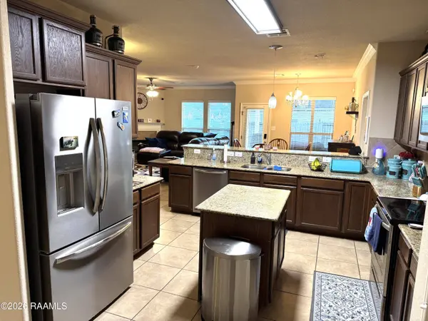 206 Arsenal DR, Carencro, LA 70520