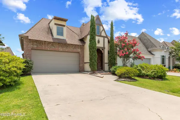 126 Heathwood DR, Broussard, LA 70518
