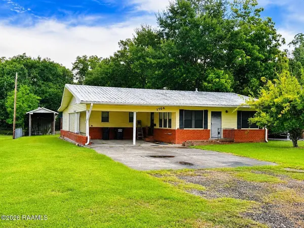 1706 W Port ST, Abbeville, LA 70510