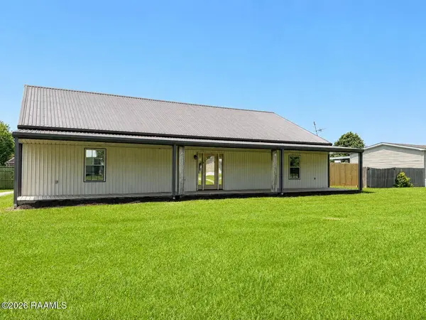 422 Longwood DR, Opelousas, LA 70570