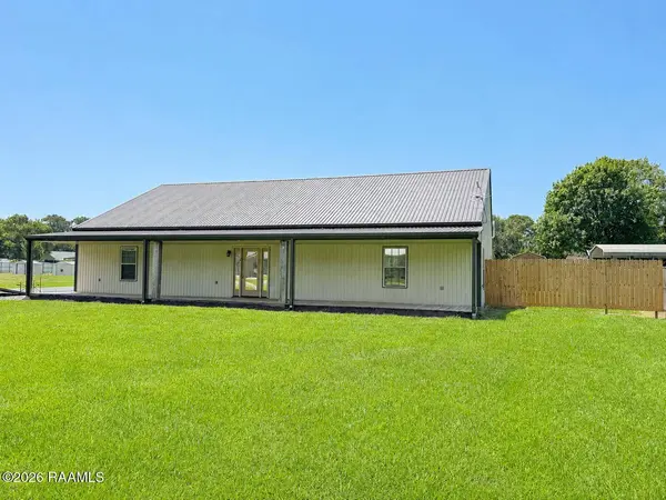 422 Longwood DR, Opelousas, LA 70570