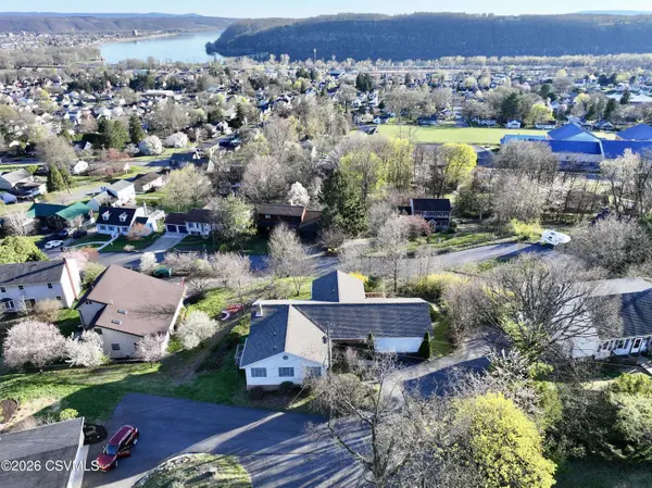 39 ELLIOTT DRIVE DR