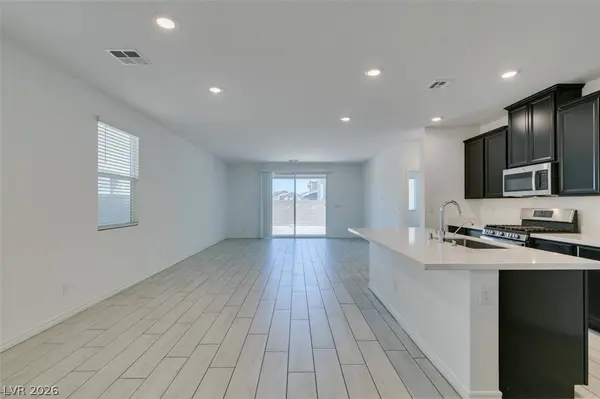 6858 Greensmen AVE, Las Vegas, NV 89156