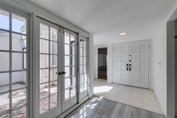 3452 Pino CIR, Las Vegas, NV 89121
