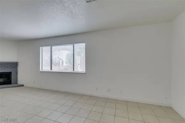 6987 Mendon LN #4, Las Vegas, NV 89156