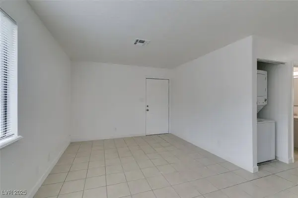 6987 Mendon LN #4, Las Vegas, NV 89156