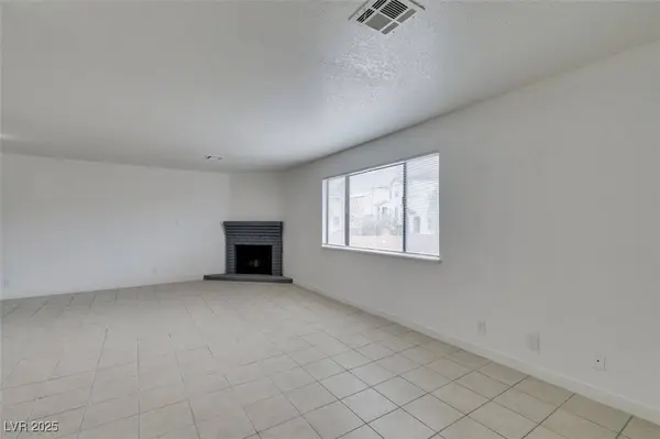 6987 Mendon LN #4, Las Vegas, NV 89156