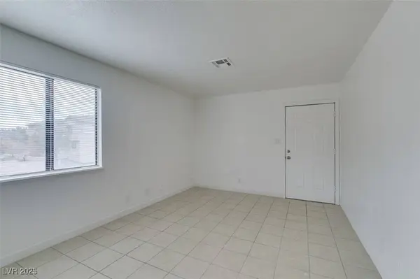 6987 Mendon LN #4, Las Vegas, NV 89156