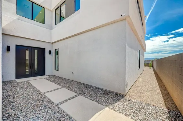 124 Still Shores ST, Henderson, NV 89011