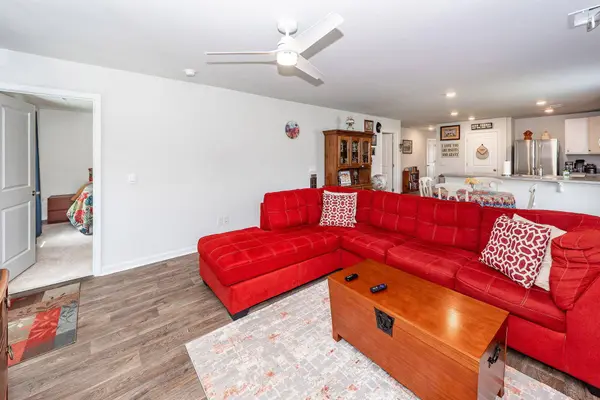 506 Shady Maple St, Moncks Corner, SC 29461