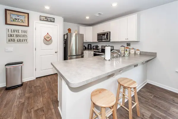 506 Shady Maple St, Moncks Corner, SC 29461
