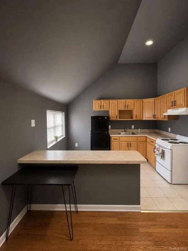 2757 long beach road, Oceanside, NY 11572