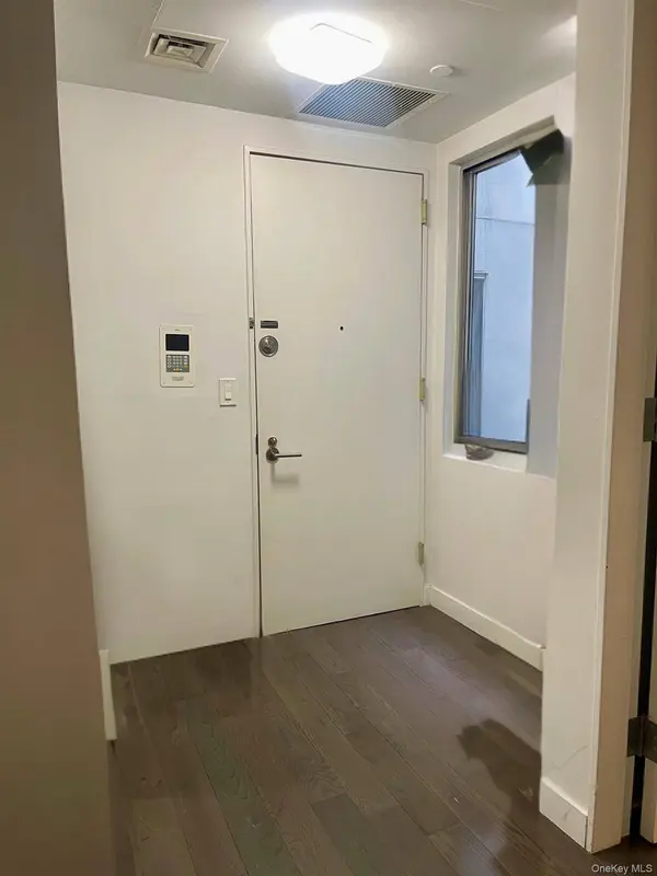 119 Fulton ST #5B, New York (manhattan), NY 10038