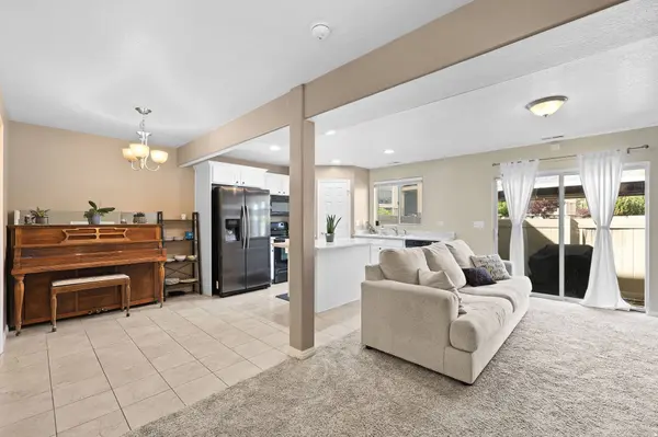 108 W ARLINGTON N, Harrisville, UT 84414