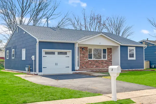 3 Pembroke Ln, Toms River, NJ 08757-4420