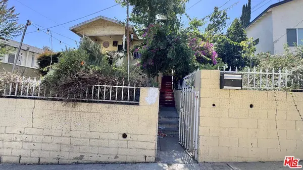 1065 N Gage Ave, Los Angeles, CA 90063