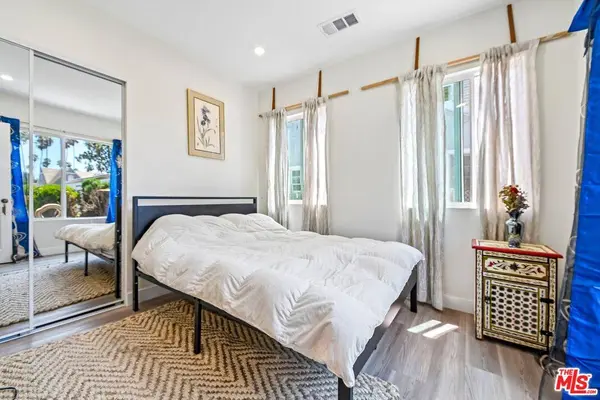 4806 7th Ave, Los Angeles, CA 90043