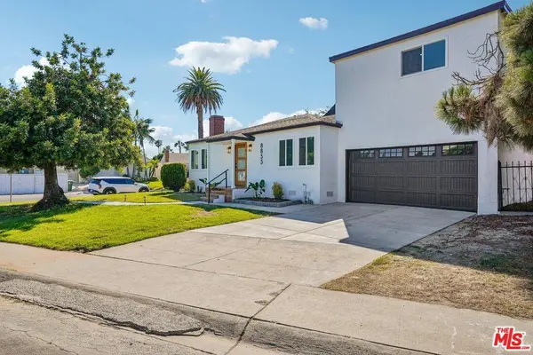 8855 Lilienthal Ave, Los Angeles, CA 90045