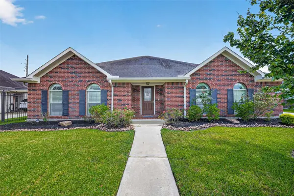 6710 Travis ST, Manvel, TX 77578