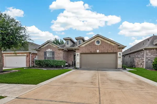 1665 Morgan Trail DR, Alvin, TX 77511