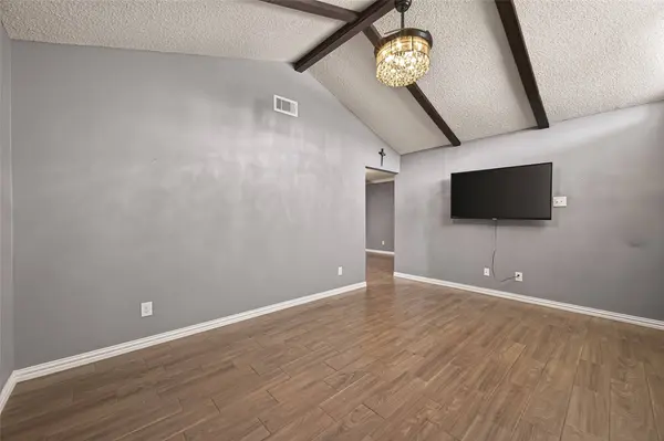 7502 Nightingale CIR, Texas City, TX 77591