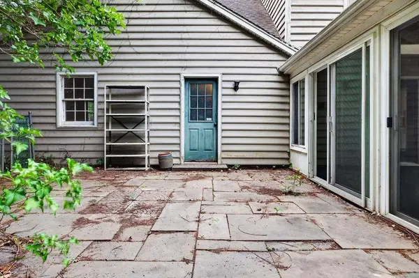 2818 PLANTATION LN, Waynesboro, VA 22980