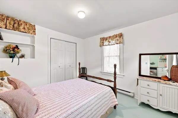 1450 ASHBY ST, Staunton, VA 24401