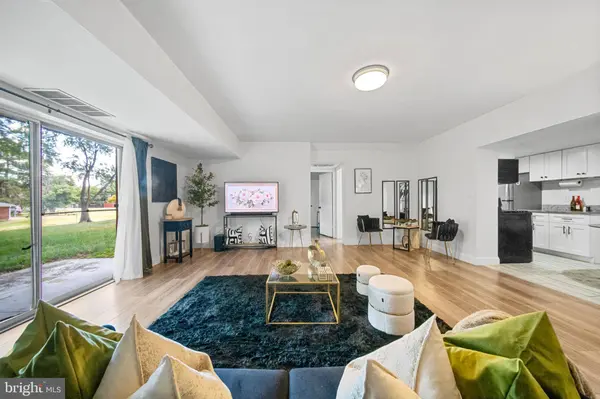 12650 DARA DR #T2, Woodbridge, VA 22192