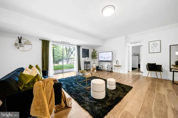 12650 DARA DR #T2, Woodbridge, VA 22192