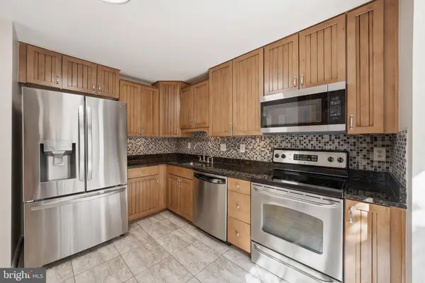 5872 LANGTON DR, Alexandria, VA 22310