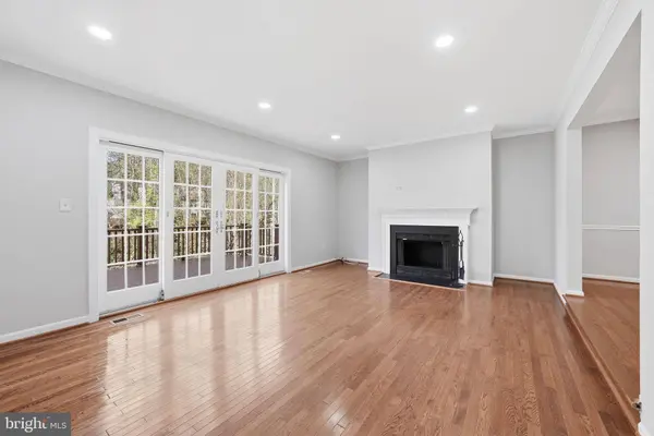 5872 LANGTON DR, Alexandria, VA 22310