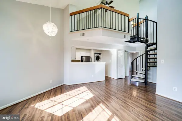 7012 IRWELL LN #14E, Alexandria, VA 22315