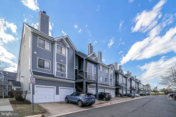 7012 IRWELL LN #14E, Alexandria, VA 22315