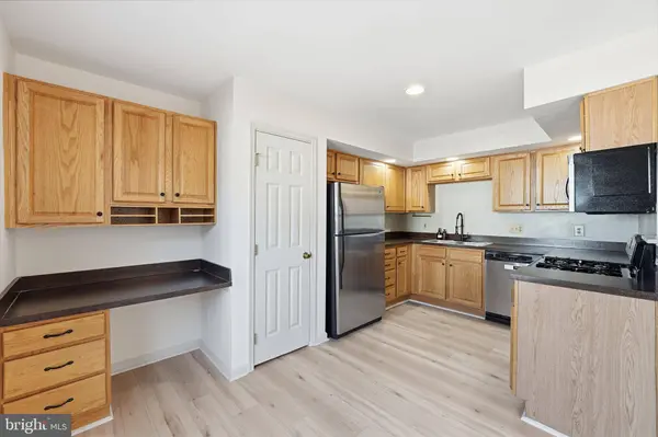 7653 STAUNTON CIR, Manassas, VA 20109