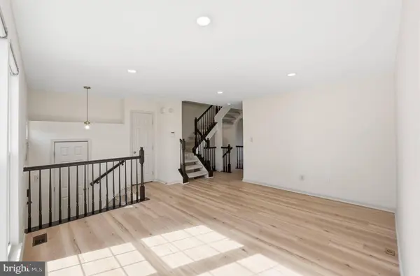 7653 STAUNTON CIR, Manassas, VA 20109