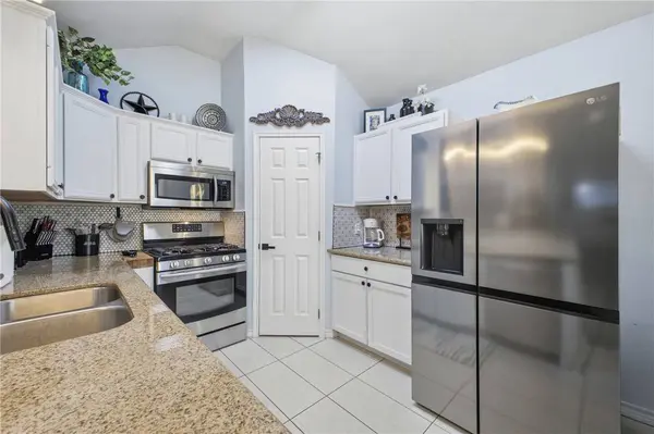 1702 Ibis CT, Bryan, TX 77807