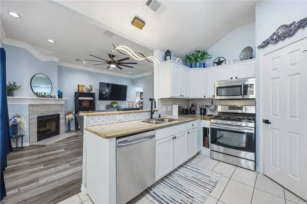 1702 Ibis CT, Bryan, TX 77807