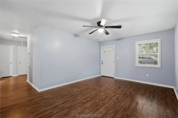 502 W 14th ST, Bryan, TX 77803
