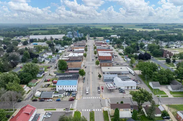 620 2nd ST, Kenyon, MN 55946