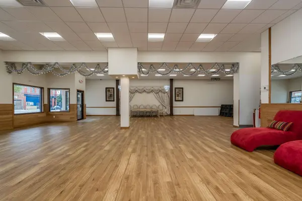 620 2nd ST, Kenyon, MN 55946